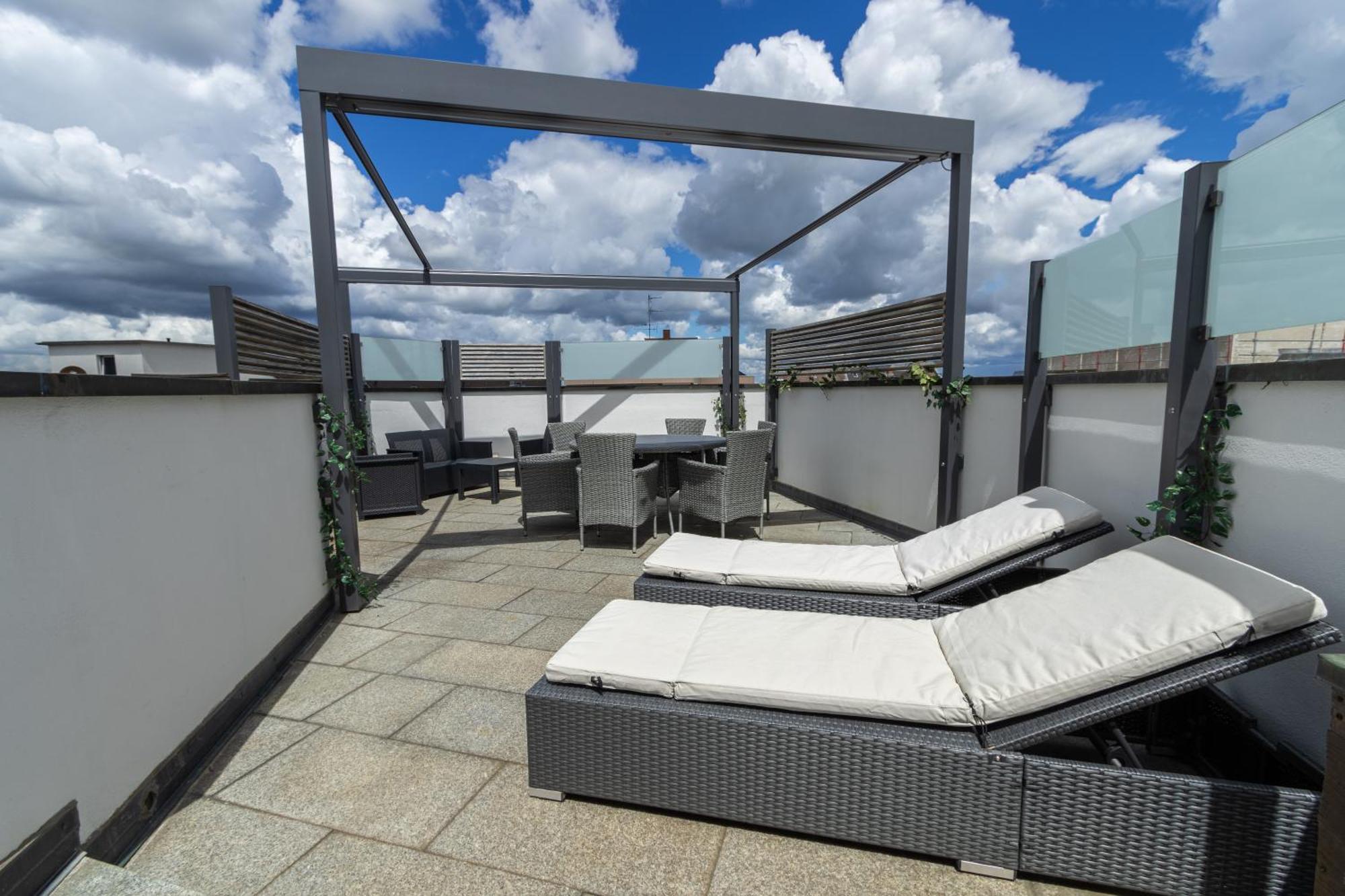 Penthouse-Maisonette - City Center, Highspeed Internet, Garage Worms Dış mekan fotoğraf