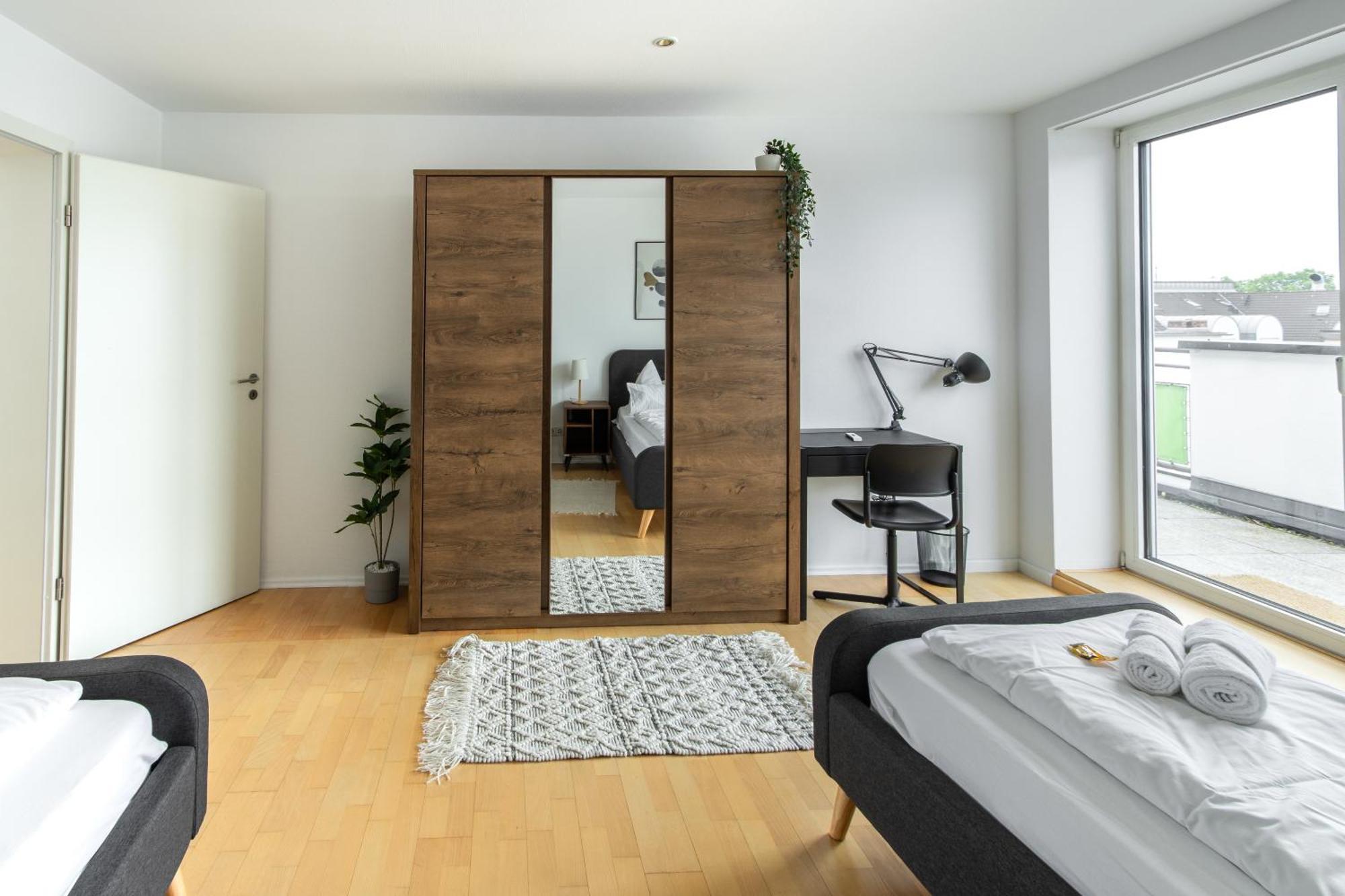 Penthouse-Maisonette - City Center, Highspeed Internet, Garage Worms Dış mekan fotoğraf